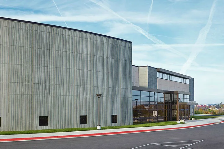 تشطيب خرسانة مسبقة الصب